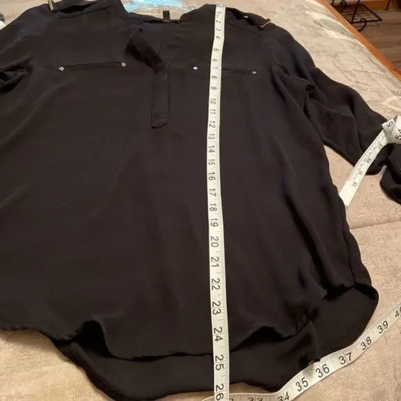 ⭐️DYNAMITE BLOUSE - Picture 11 of 11